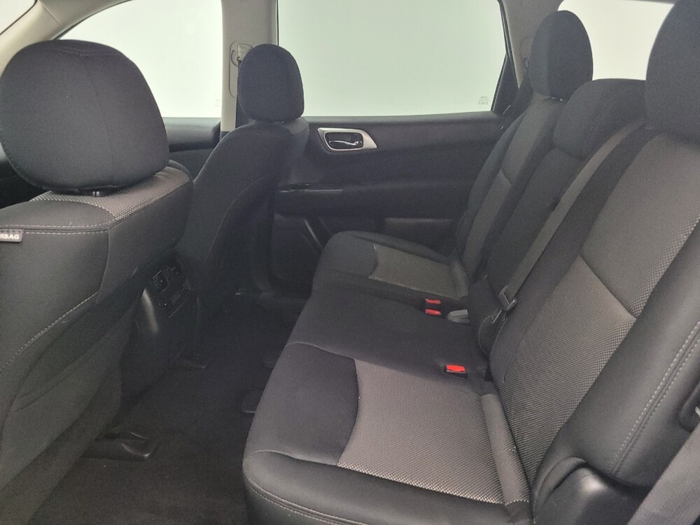 2017 Nissan Pathfinder in Memphis, TN 38128 - 18093994 18