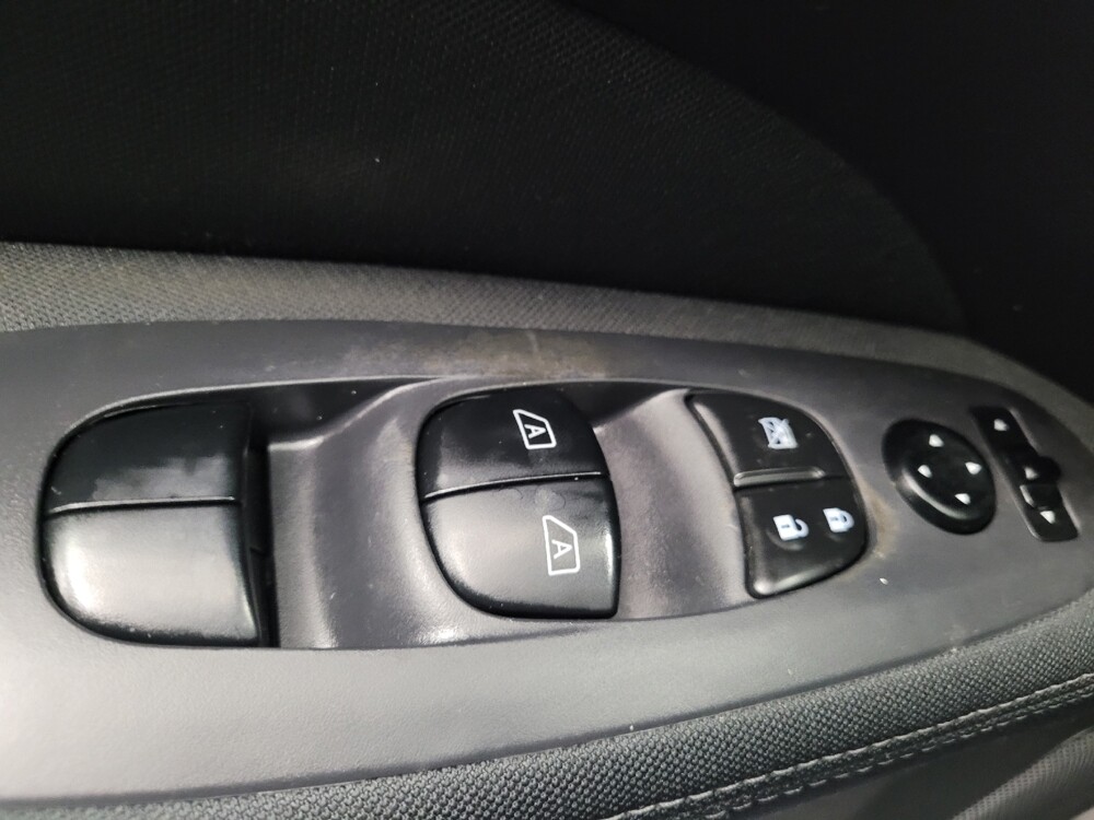 2017 Nissan Pathfinder in Memphis, TN 38128 - 18093994 27