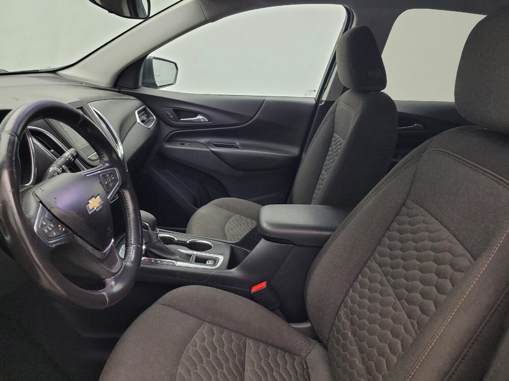 2020 Chevrolet Equinox in Greenville, SC 29607 - 18094000 17