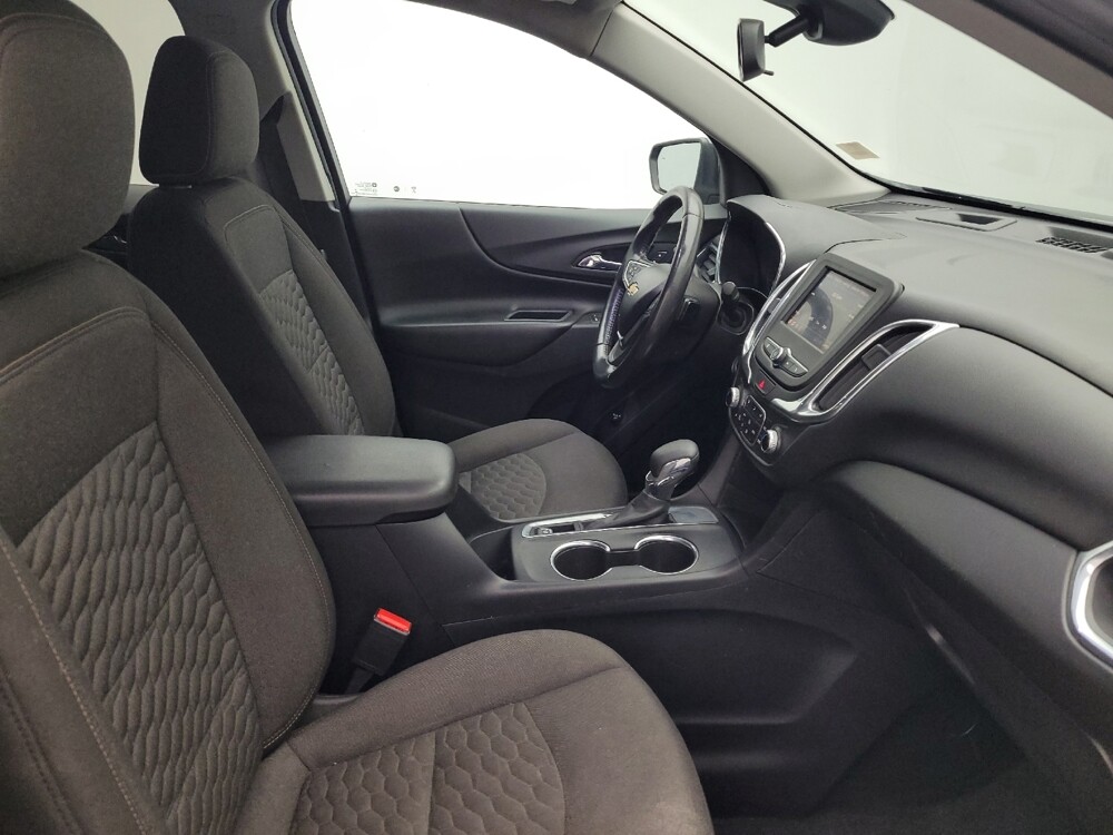 2020 Chevrolet Equinox in Greenville, SC 29607 - 18094000 21