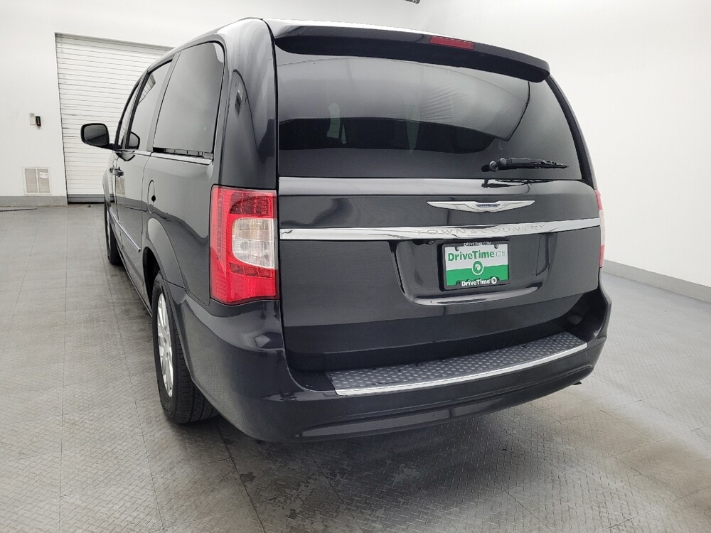 2015 Chrysler Town & Country in Raleigh, NC 27604 - 18094008 6