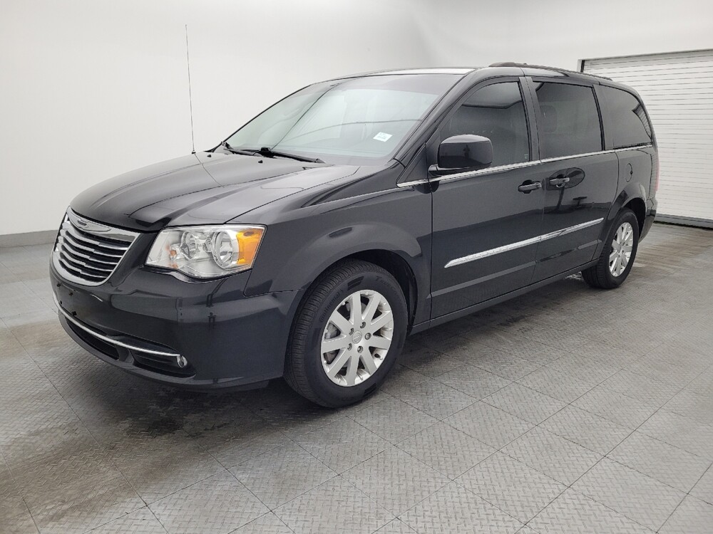 2015 Chrysler Town & Country in Raleigh, NC 27604 - 18094008 2