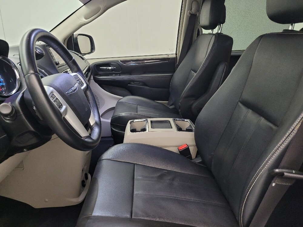 2015 Chrysler Town & Country in Raleigh, NC 27604 - 18094008 18