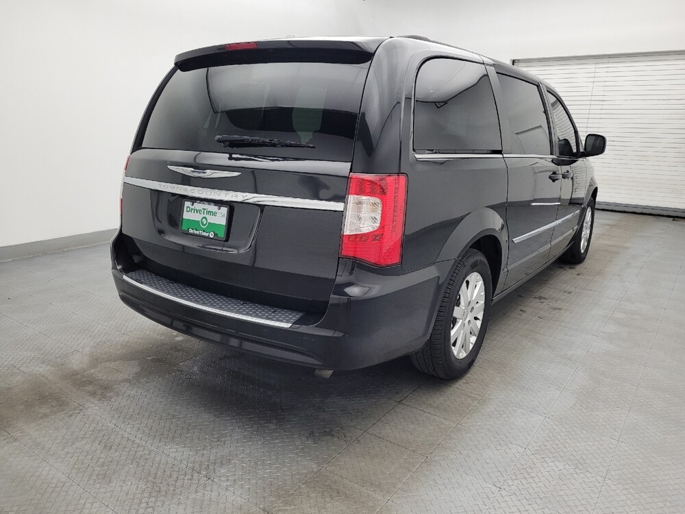 2015 Chrysler Town & Country in Raleigh, NC 27604 - 18094008 9