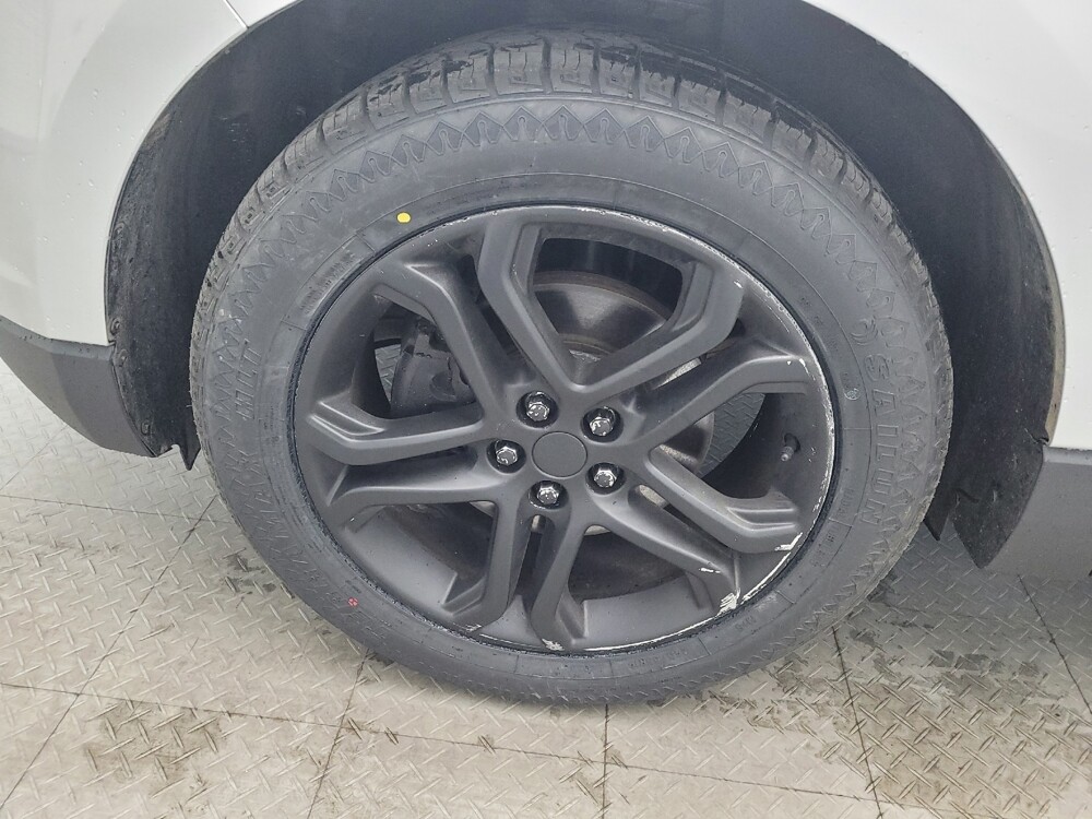 2018 Ford Edge in Wilmington, NC 28405 - 18094009 31