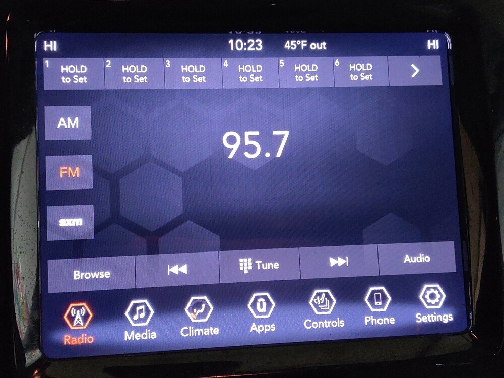 2019 Jeep Cherokee in Winston-Salem, NC 27103 - 18094010 25