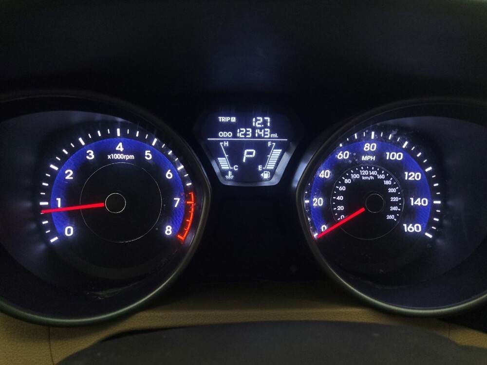 2013 Hyundai Elantra in Duluth, GA 30096 - 18094016 23