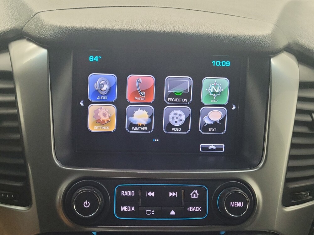 2018 Chevrolet Suburban in Antioch, TN 37013 - 18094019 25