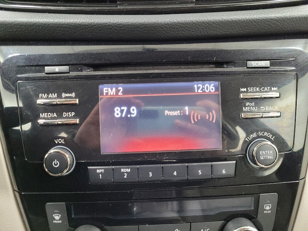 2018 Nissan Rogue Sport in Pittsburgh, PA 15236 - 18094022 25