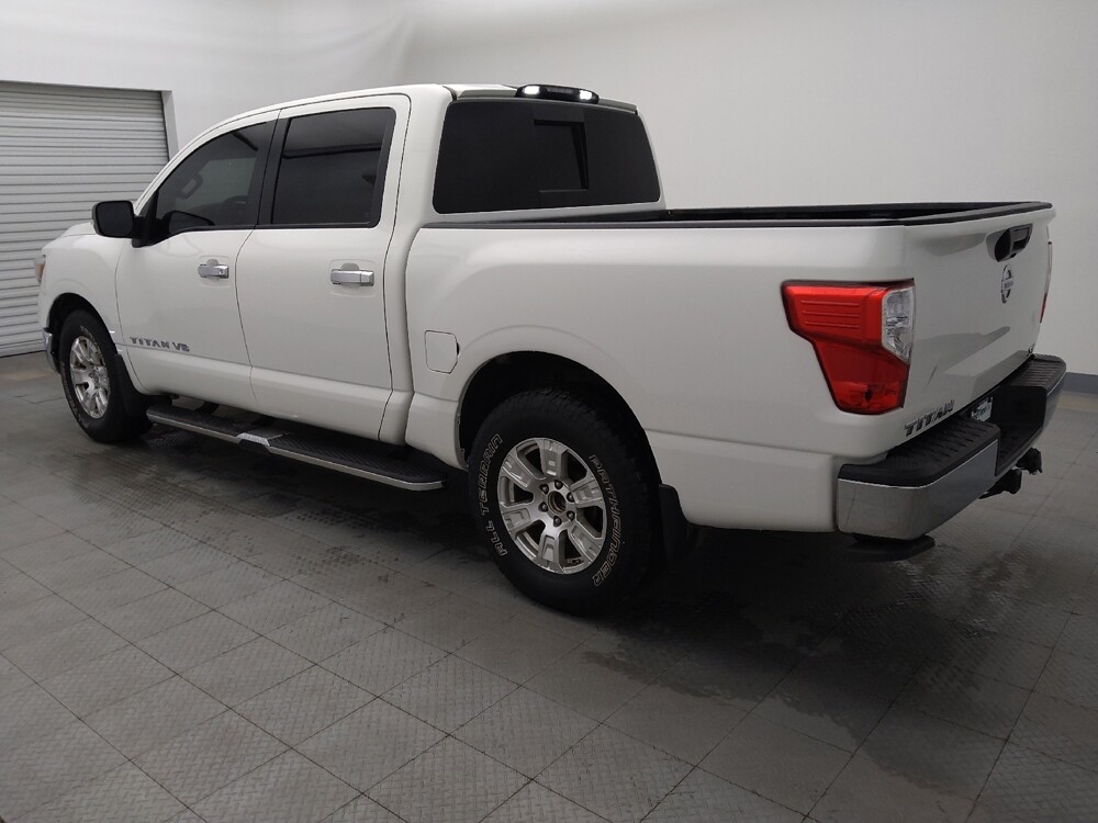 2018 Nissan Titan in Houston, TX 77060 - 18094032 3