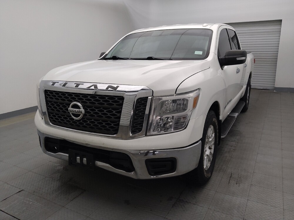 2018 Nissan Titan in Houston, TX 77060 - 18094032 15