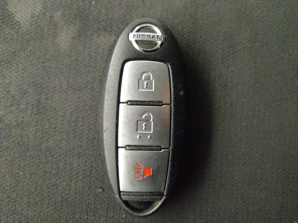 2018 Nissan Titan in Houston, TX 77060 - 18094032 32