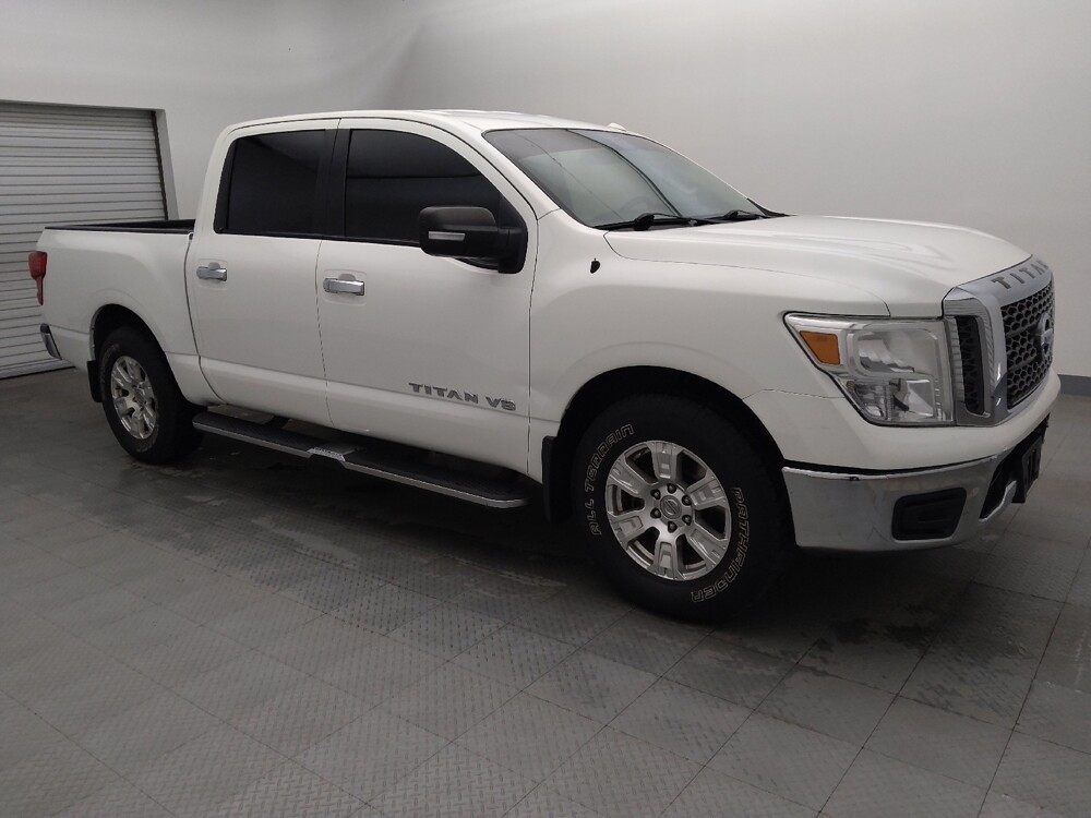 2018 Nissan Titan in Houston, TX 77060 - 18094032 11