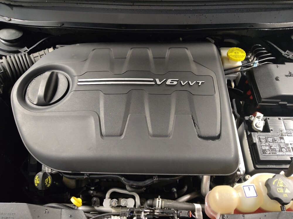 2022 Jeep Cherokee in Houston, TX 77034 - 18094033 30