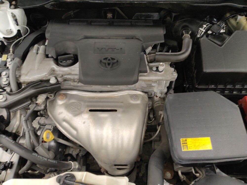 2015 Toyota Camry in Houston, TX 77060 - 18094034 30