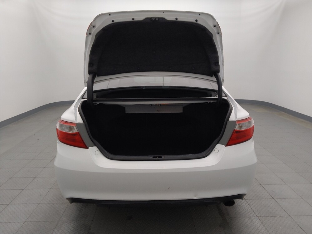2015 Toyota Camry in Houston, TX 77060 - 18094034 29