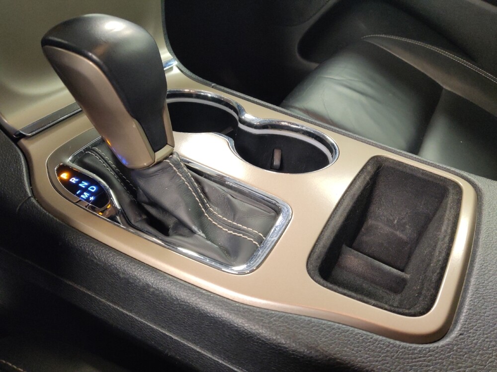 2017 Jeep Grand Cherokee in Baton Rouge, LA 70816 - 18094035 26