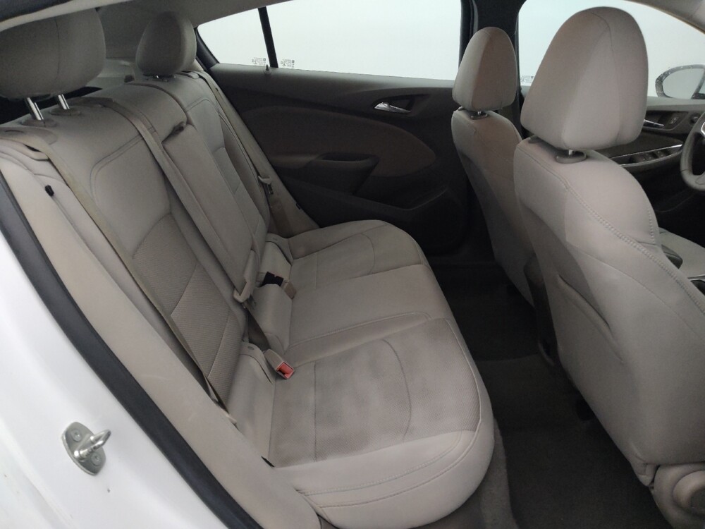 2018 Chevrolet Cruze in Corpus Christi, TX 78412 - 18094038 19