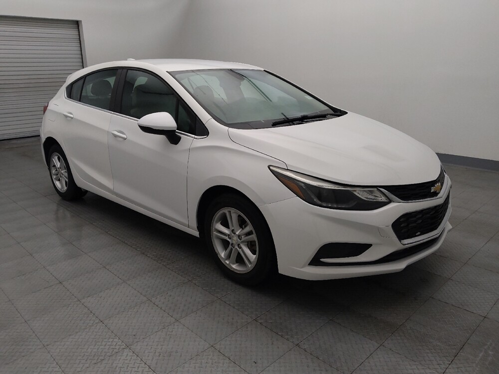 2018 Chevrolet Cruze in Corpus Christi, TX 78412 - 18094038 13