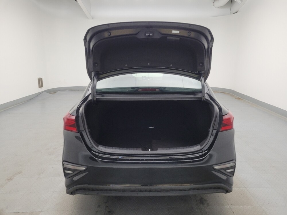 2020 Kia Forte in Cincinnati, OH 45255 - 18094045 29