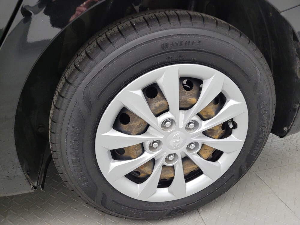 2020 Kia Forte in Cincinnati, OH 45255 - 18094045 31