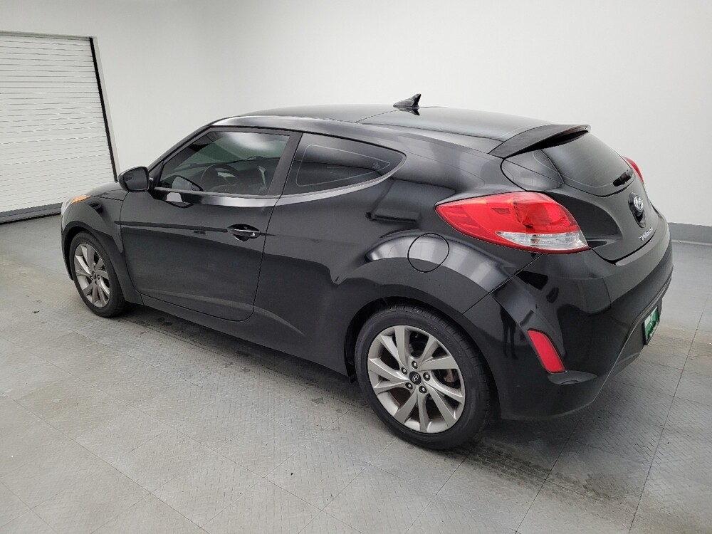 2017 Hyundai Veloster in Toledo, OH 43617 - 18094046 3