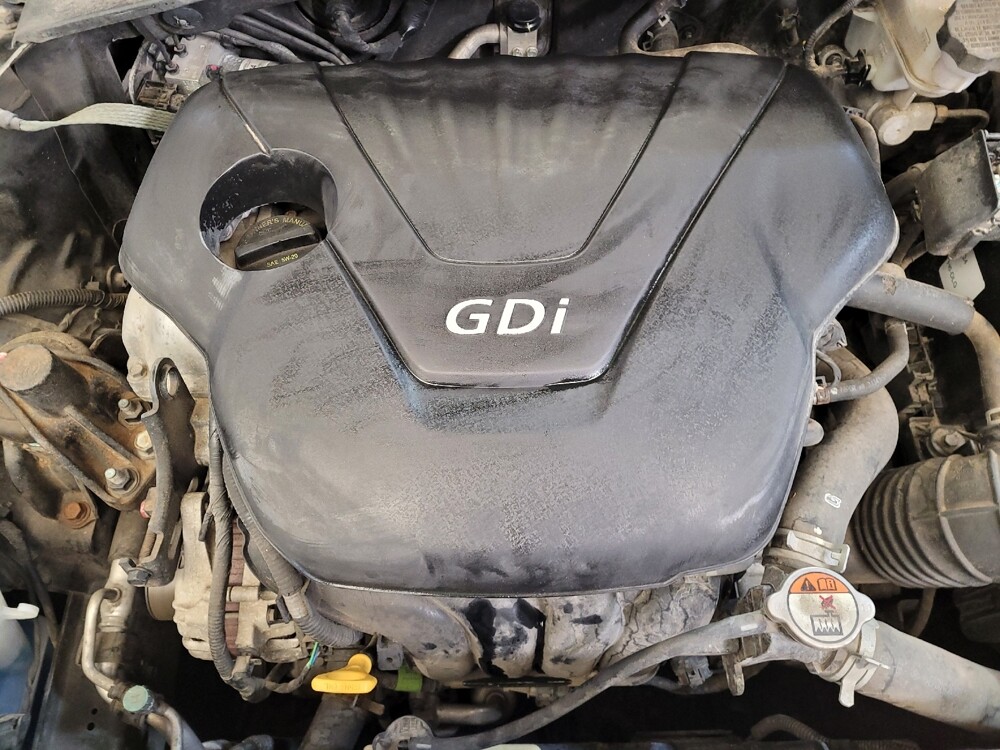 2017 Hyundai Veloster in Toledo, OH 43617 - 18094046 30