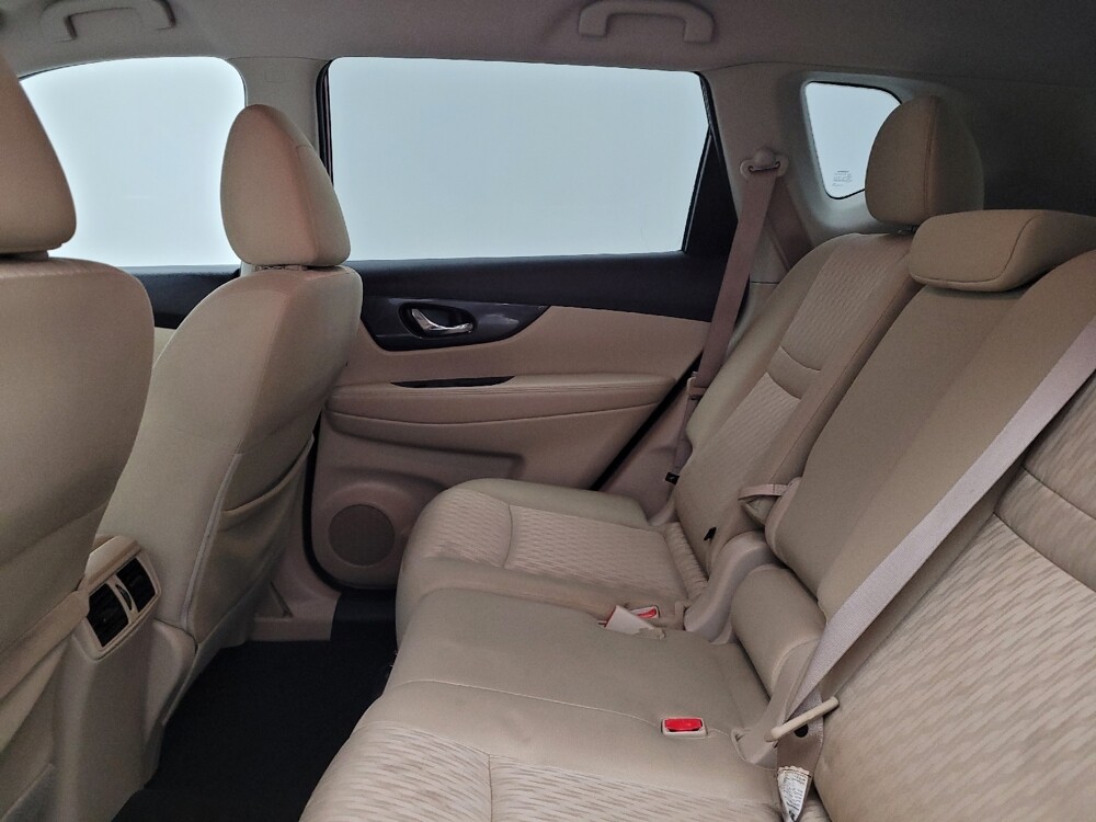 2017 Nissan Rogue in Cincinnati, OH 45255 - 18094047 18