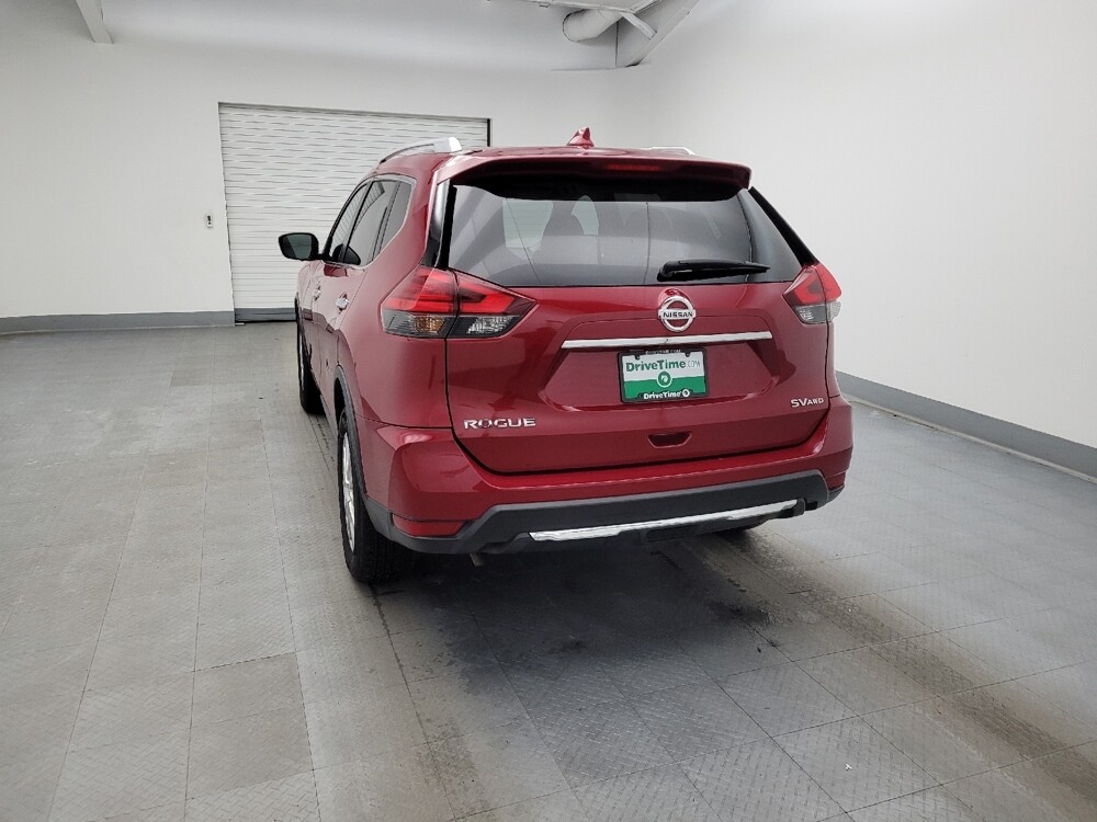 2017 Nissan Rogue in Cincinnati, OH 45255 - 18094047 6