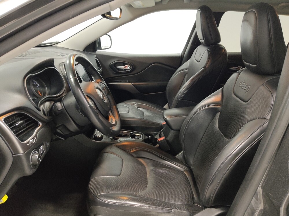 2019 Jeep Cherokee in Columbus, OH 43231 - 18094049 17