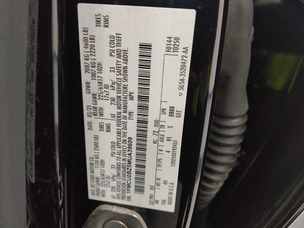 2021 Ford Escape in St. Louis, MO 63125 - 18094050 33