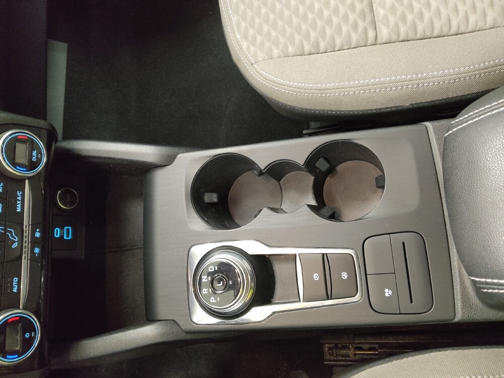 2021 Ford Escape in St. Louis, MO 63125 - 18094050 26