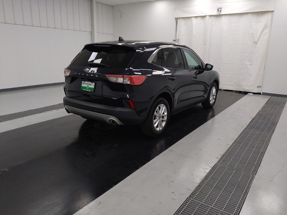 2021 Ford Escape in St. Louis, MO 63125 - 18094050 9