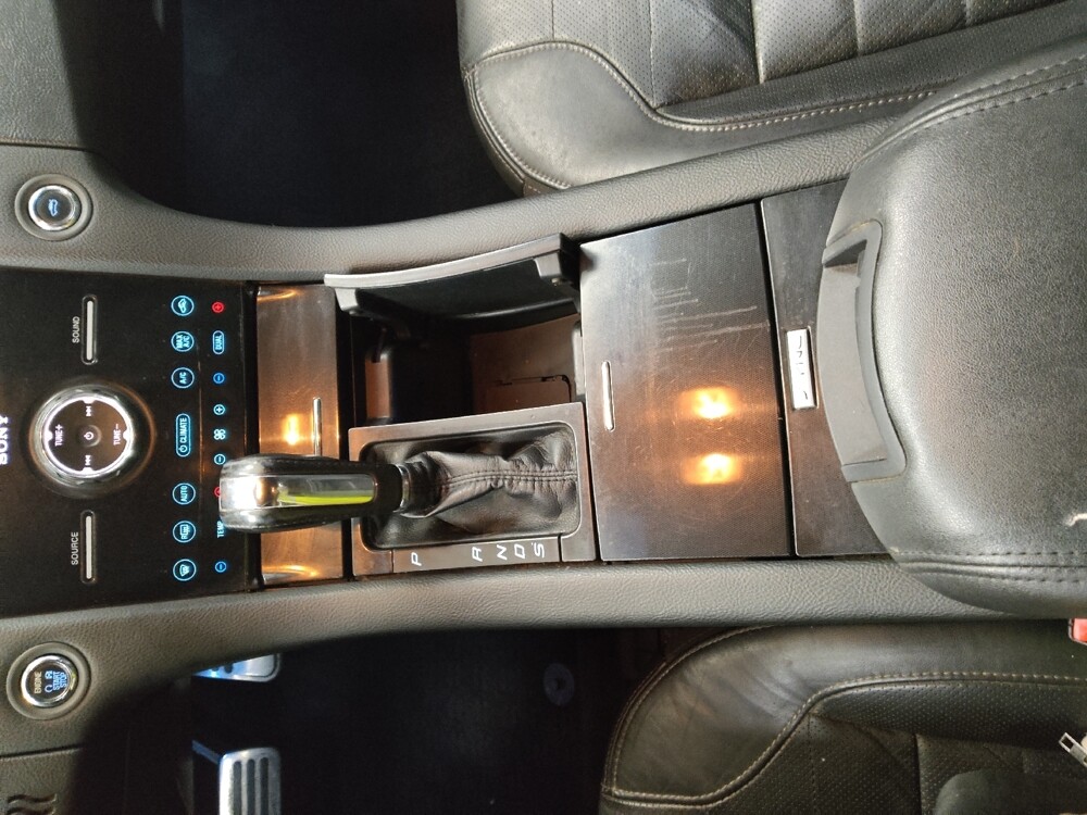 2017 Ford Taurus in St. Louis, MO 63125 - 18094051 26