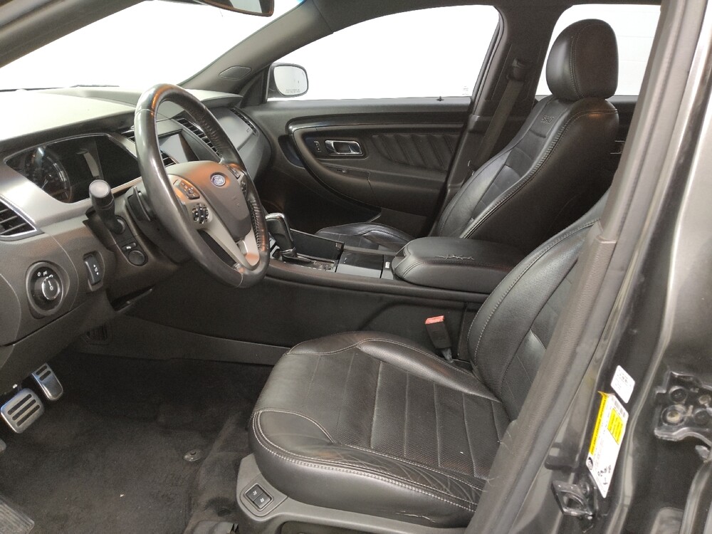 2017 Ford Taurus in St. Louis, MO 63125 - 18094051 17