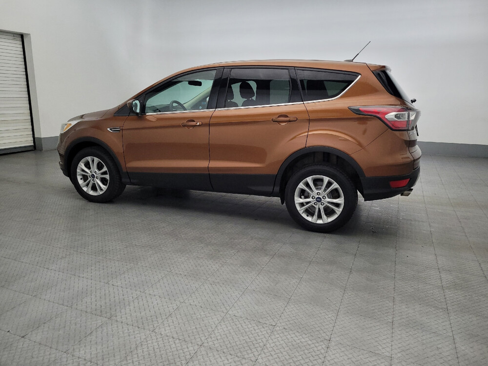 2017 Ford Escape in Newport News, VA 23601 - 18094052 3