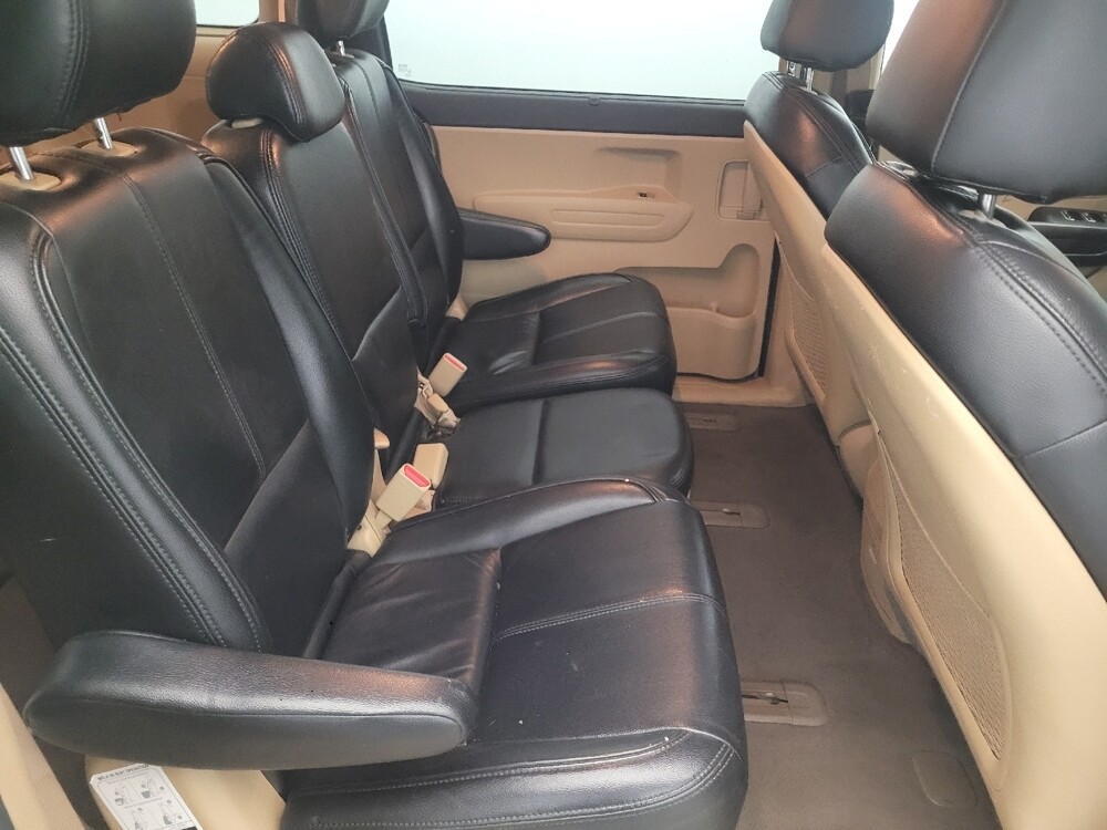 2015 Kia Sedona in Temple Hills, MD 20746 - 18094056 19