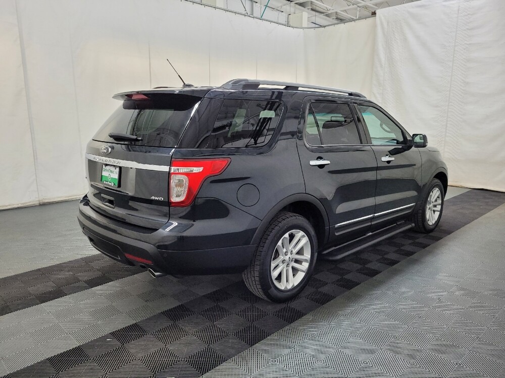 2015 Ford Explorer in Plymouth Meeting, PA 19462 - 18094063 9