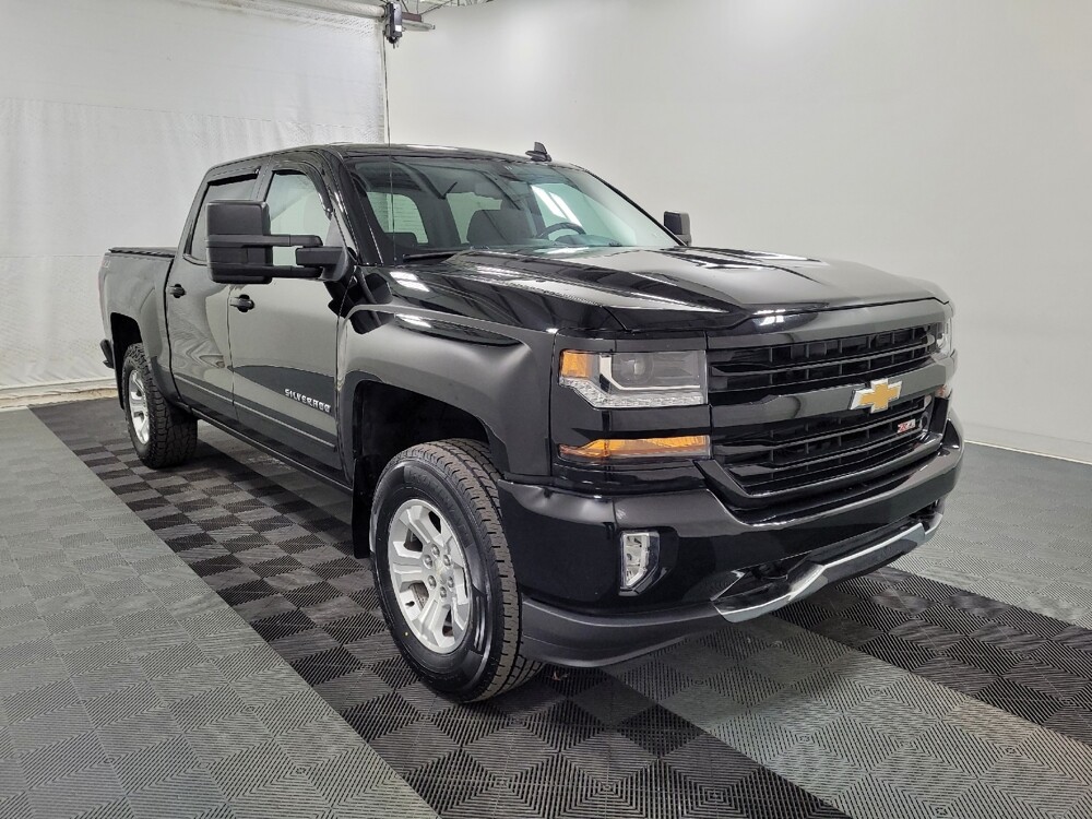 2018 Chevrolet Silverado 1500 in Pittsburgh, PA 15236 - 18094067 13