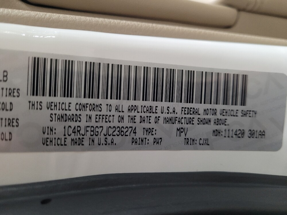 2018 Jeep Grand Cherokee in Richmond, VA 23235 - 18094069 33