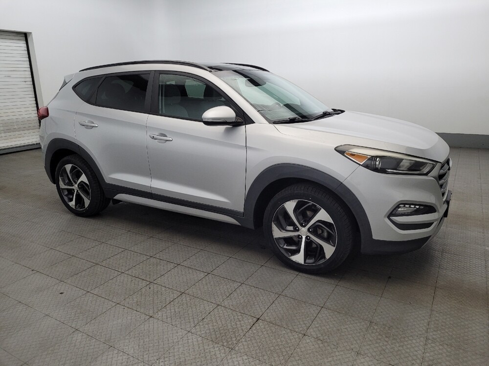 2018 Hyundai Tucson in New Castle, DE 19720 - 18094070 11