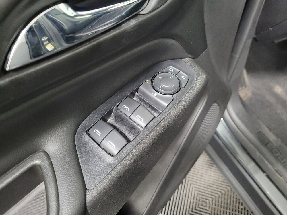 2019 Chevrolet Equinox in Plymouth Meeting, PA 19462 - 18094076 27