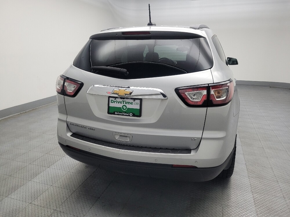 2017 Chevrolet Traverse in Des Moines, IA 50310 - 18094081 7