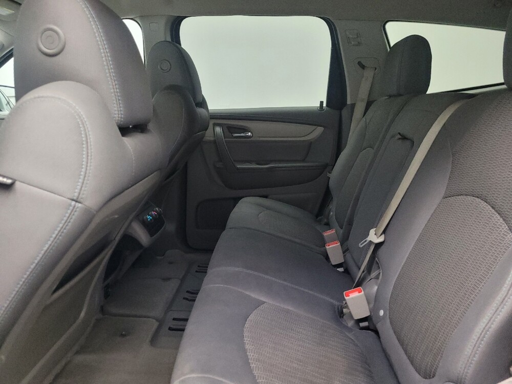 2017 Chevrolet Traverse in Des Moines, IA 50310 - 18094081 18