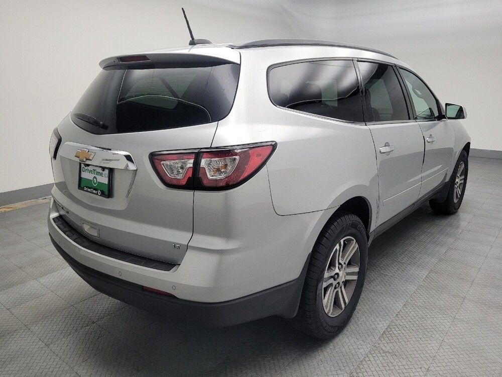 2017 Chevrolet Traverse in Des Moines, IA 50310 - 18094081 9