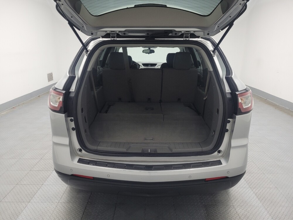 2017 Chevrolet Traverse in Des Moines, IA 50310 - 18094081 29