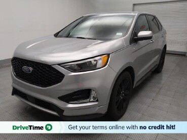 2022 Ford Edge in Des Moines, IA 50310