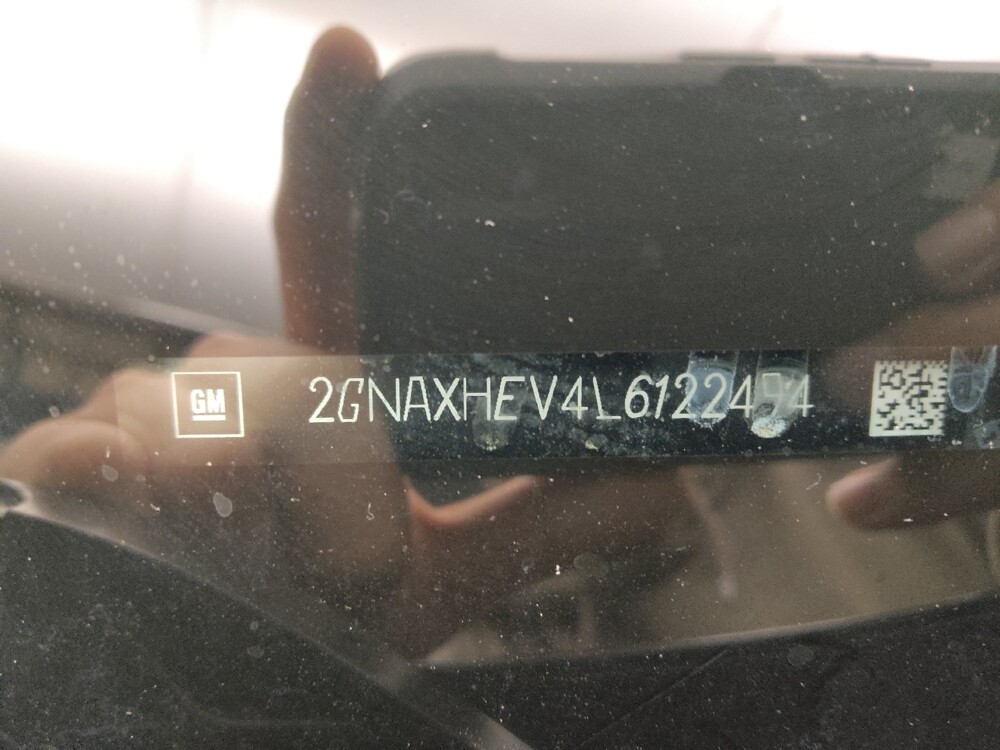 2020 Chevrolet Equinox in St. Louis, MO 63125 - 18094083 33