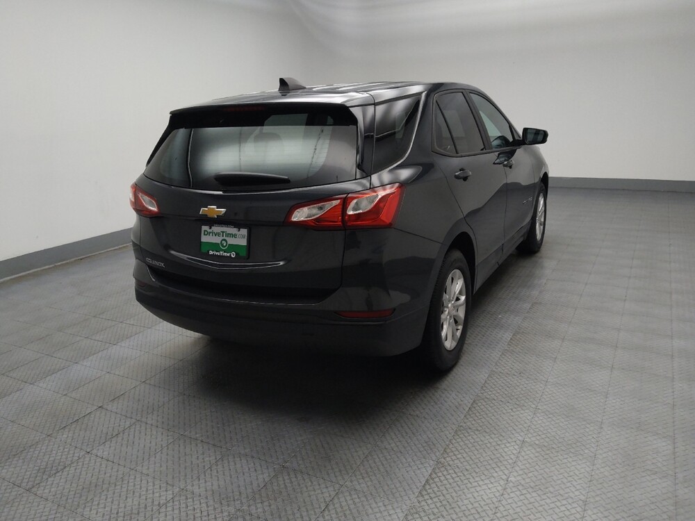 2020 Chevrolet Equinox in St. Louis, MO 63125 - 18094083 9