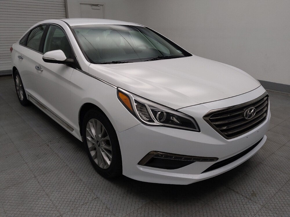 2015 Hyundai Sonata in Lombard, IL 60148 - 18094084 13